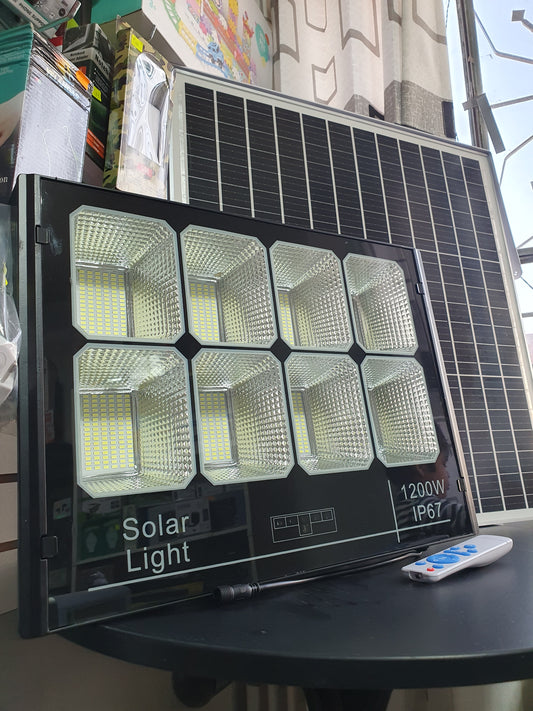 🚀 REFLECTOR SOLAR 1200W – ILUMINACIÓN POTENTE Y ECOLÓGICA ✨