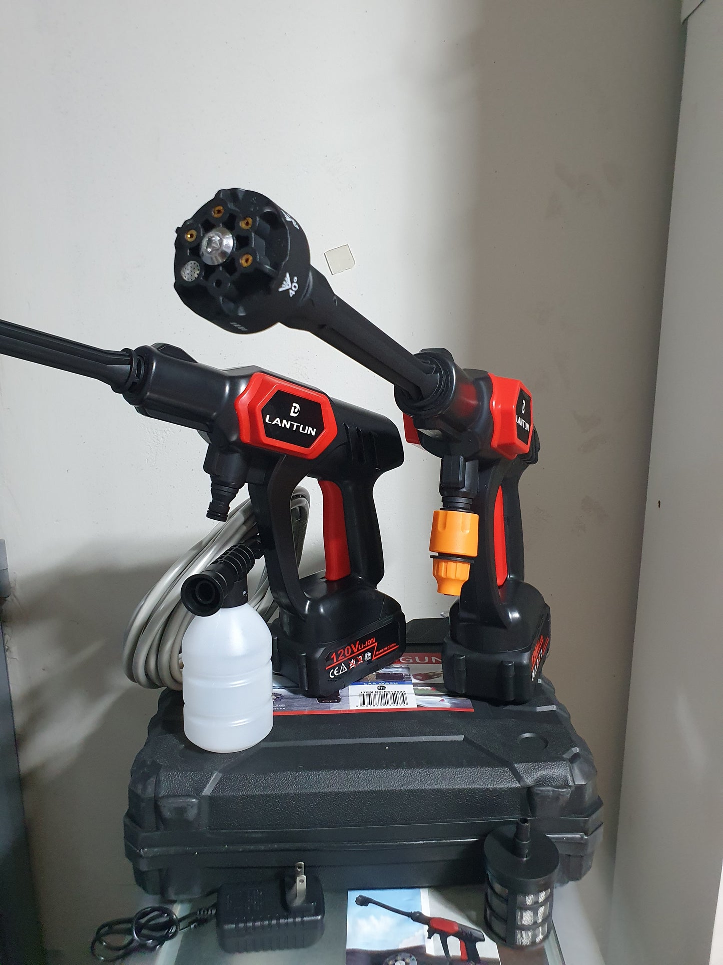 🚀 HIDROLAVADORA PORTÁTIL 108V INALÁMBRICA CON 5 BOQUILLAS EN 1 – LIMPIEZA POTENTE Y SIN COMPLICACIONES ✨